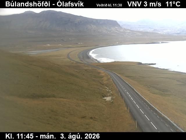 Grundarfjörður during daytime