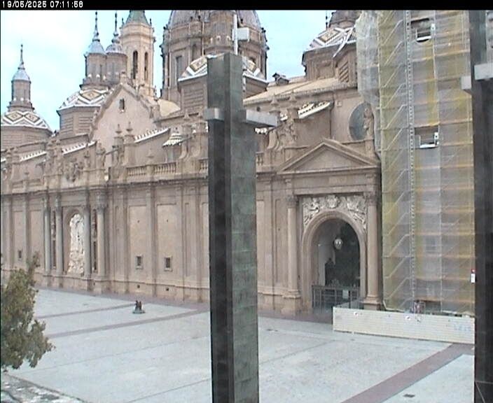 Traffic Cam Zaragoza: Plaza del Pilar