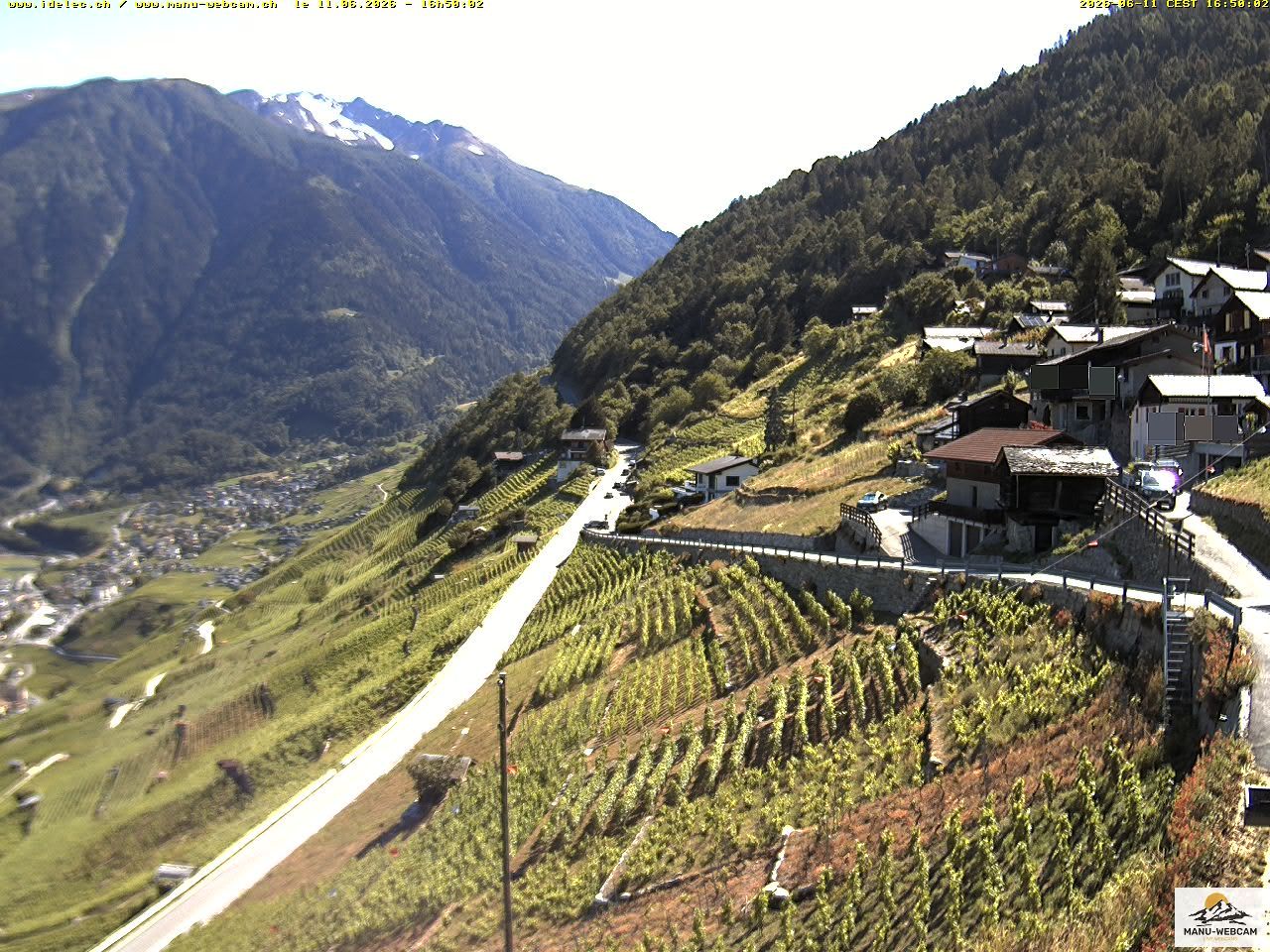 Ravoire › Westen: Vue sur la route du Col de la Forclaz sur Martigny Valais Suisse.- France