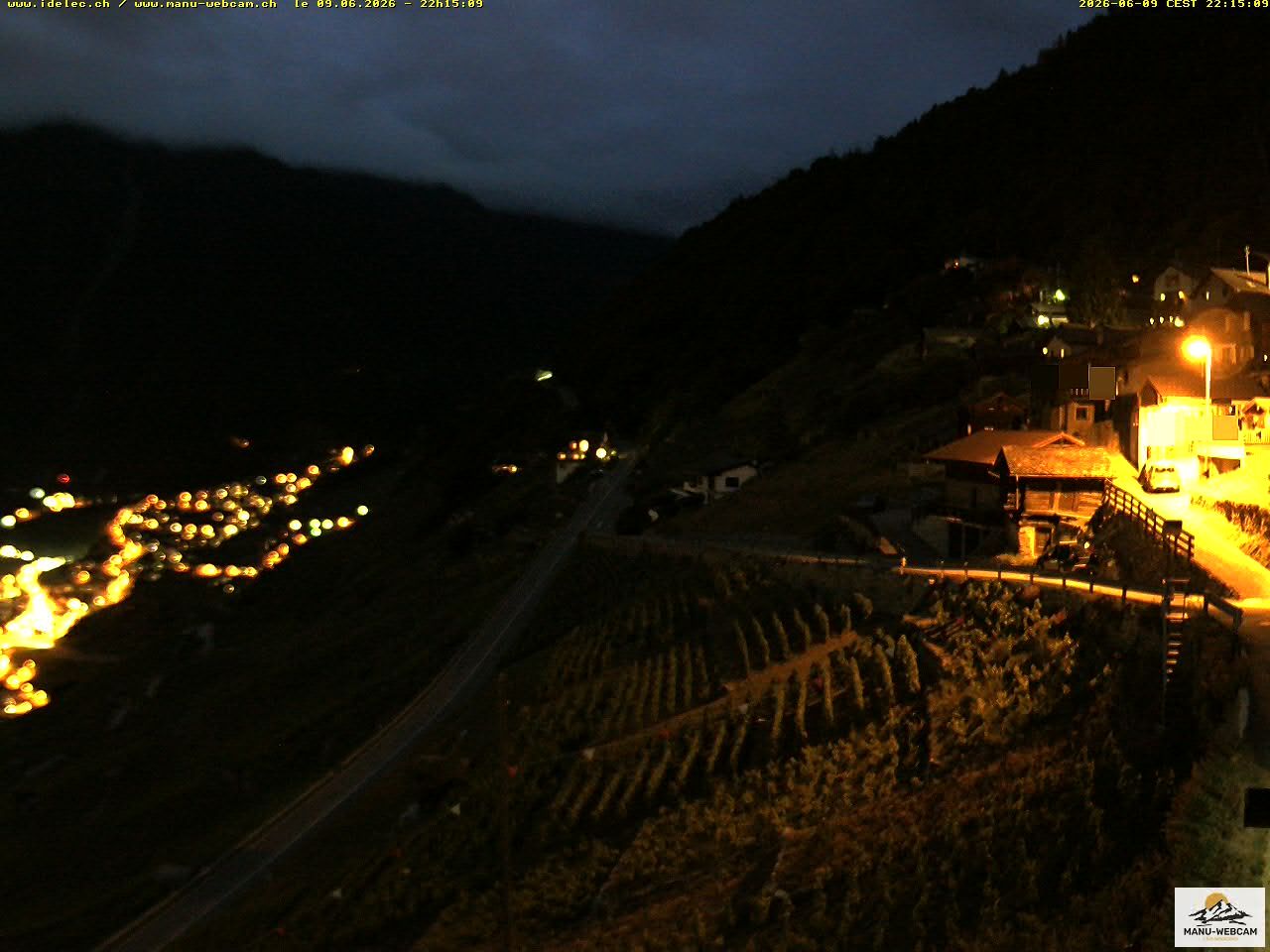 Ravoire › Westen: Vue sur la route du Col de la Forclaz sur Martigny Valais Suisse.- France