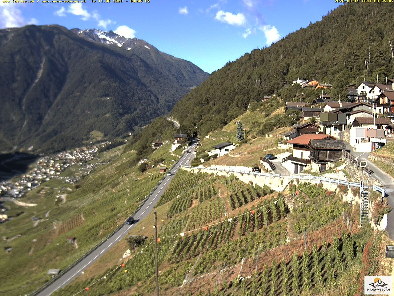 Ravoire › Westen: Vue sur la route du Col de la Forclaz sur Martigny Valais Suisse.- France