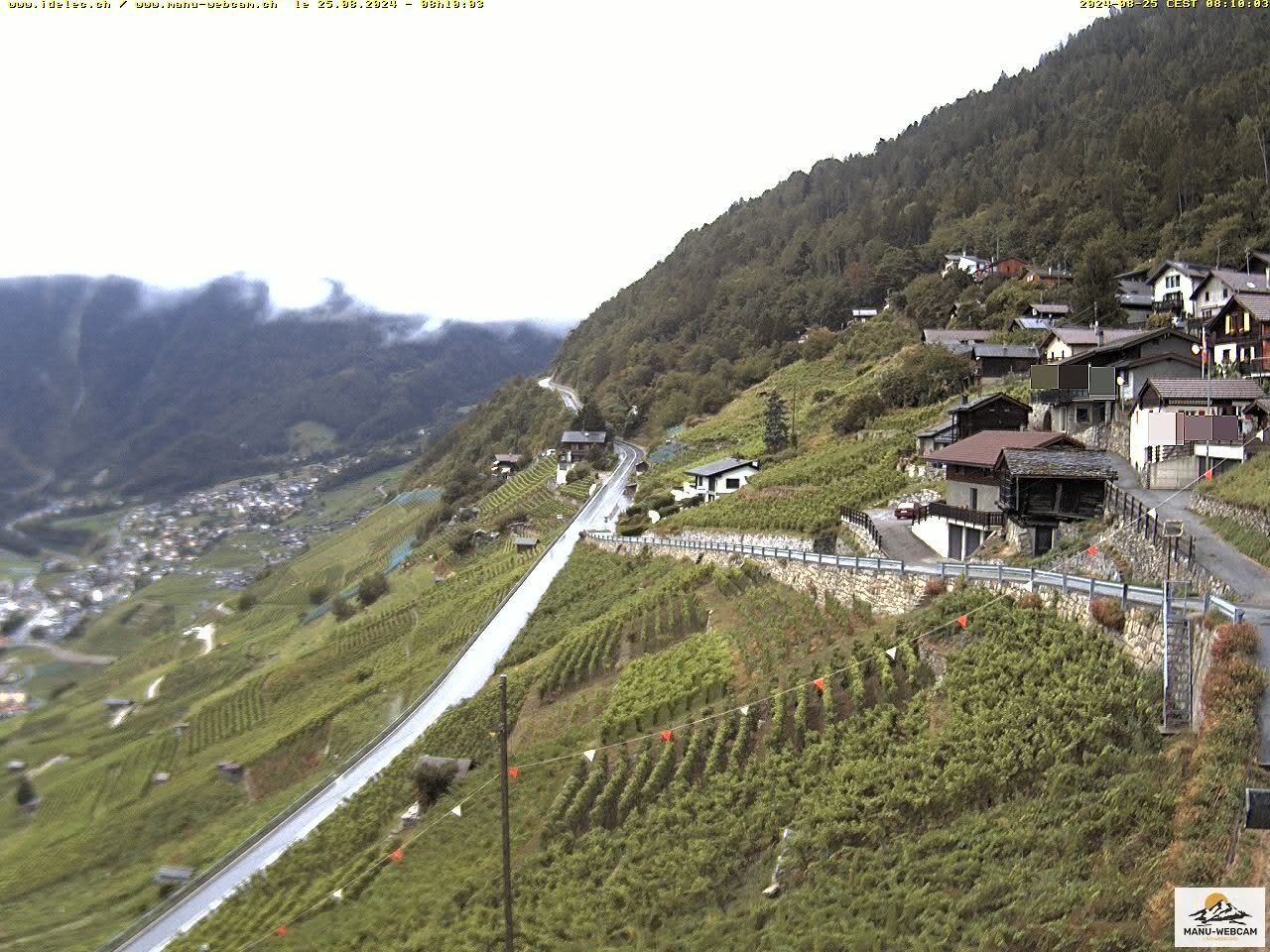 Ravoire: Vue sur la route du Col de la Forclaz sur Martigny - France