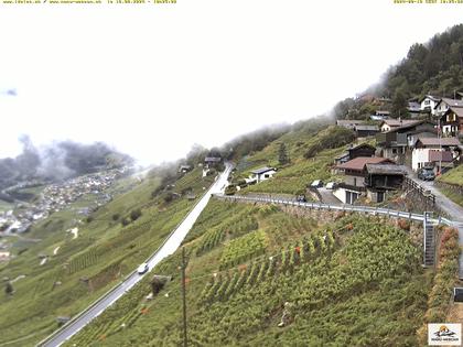 Ravoire: Vue sur la route du Col de la Forclaz sur Martigny - France