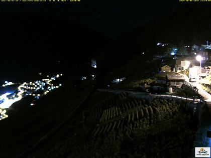 Ravoire: Vue sur la route du Col de la Forclaz sur Martigny - France