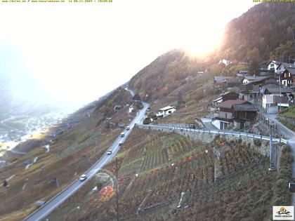 Ravoire: Vue sur la route du Col de la Forclaz sur Martigny - France