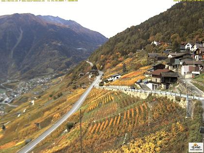 Ravoire: Vue sur la route du Col de la Forclaz sur Martigny - France