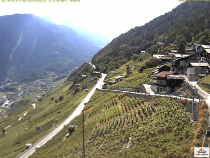 Ravoire: Vue sur la route du Col de la Forclaz sur Martigny - France