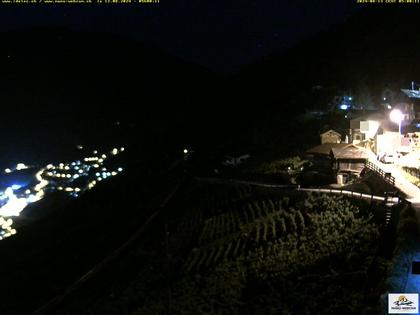 Ravoire: Vue sur la route du Col de la Forclaz sur Martigny - France