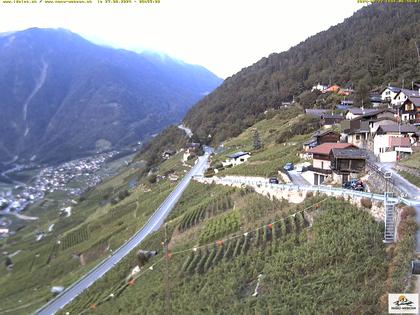 Ravoire: Vue sur la route du Col de la Forclaz sur Martigny - France