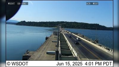 Hood Canal Bridge: Traffic & Landscape
