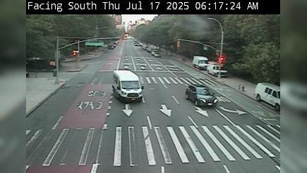 124th St Traffic in Manhattan CB11 Webcam