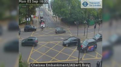 London: Chelsea Embankment/Albert Brdg
