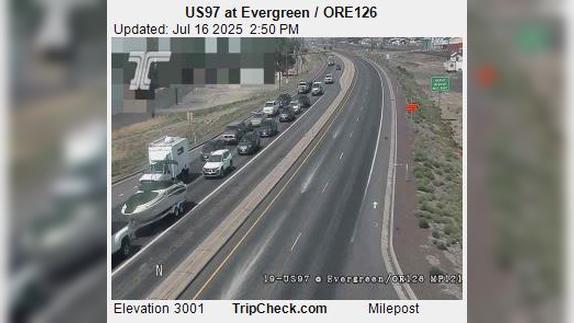 Traffic Cam Redmond: US 97 at Evergreen - ORE126