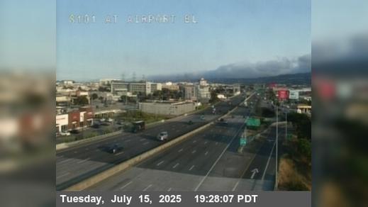 Traffic Cam South San Francisco › South: TV406 -- US-101 : AT AIRPORT BL