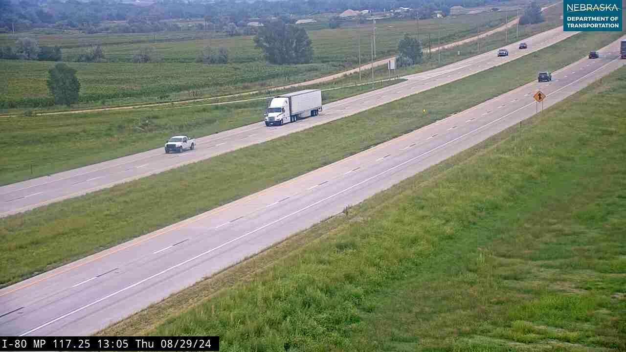 Traffic Cam Beals Trailer Court › East: I-80: Brule: East