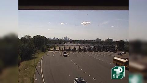 Traffic Cam East Rutherford › South: MM . Western Spur Interchange W - NJ-