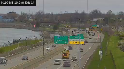 Traffic Cam Buffalo › North: I-190 at Interchange 14 (Ontario Street)