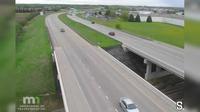 Owatonna: I-35: I-35 NB S of Hoffman Dr (MP 42.4) - Day time