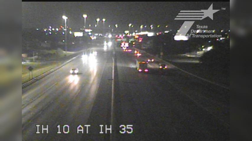 Traffic Cam San Antonio › West: IH 10 at IH