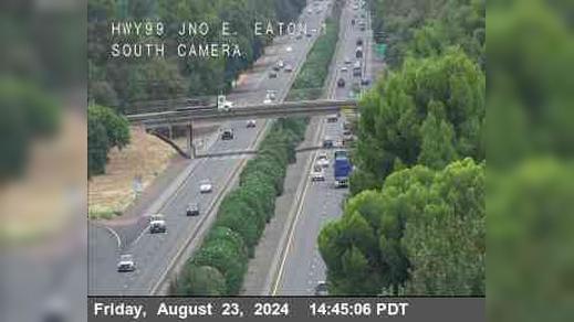 Traffic Cam Chico: Hwy 99 at E Eaton Rd