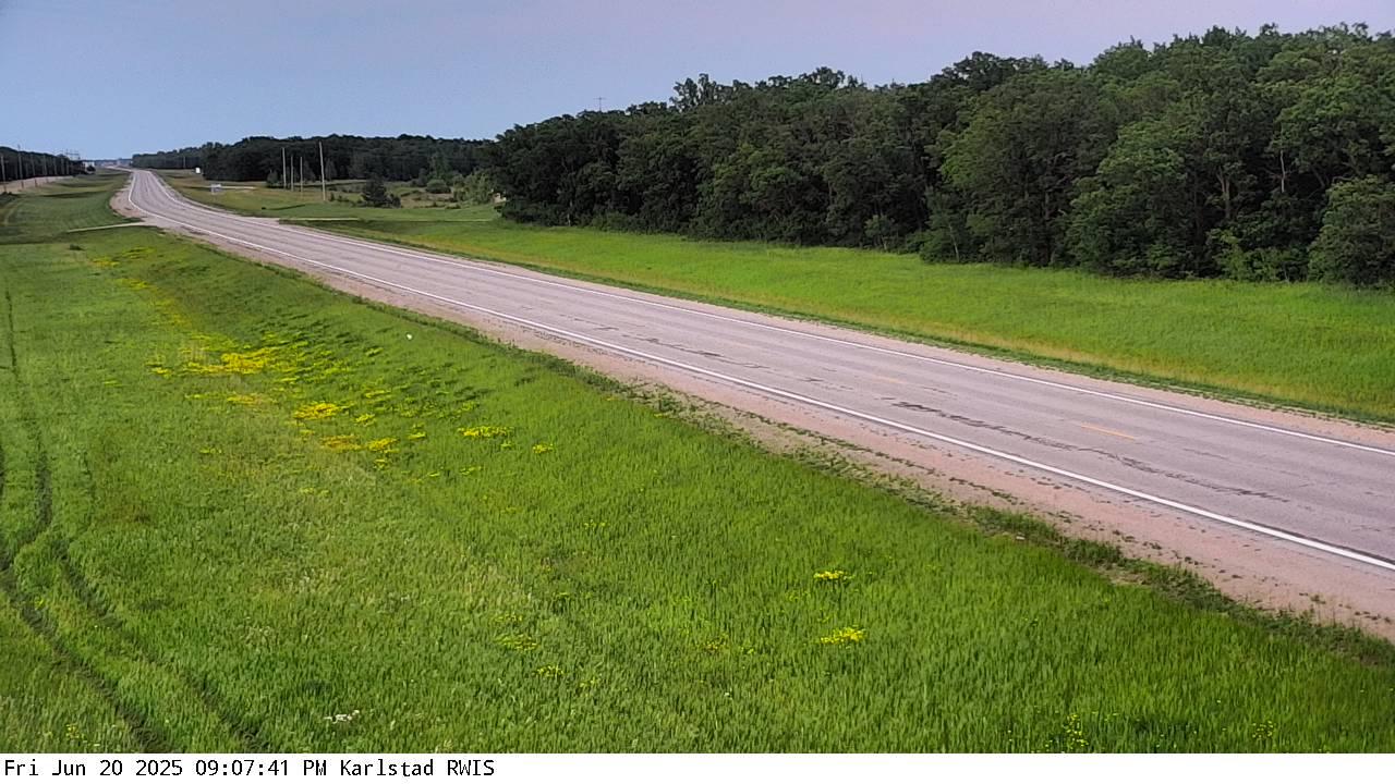 Traffic Cam Karlstad: MN 11: T.H.11 (MP 37.7) - T.H.11 (MP 37.7) - View