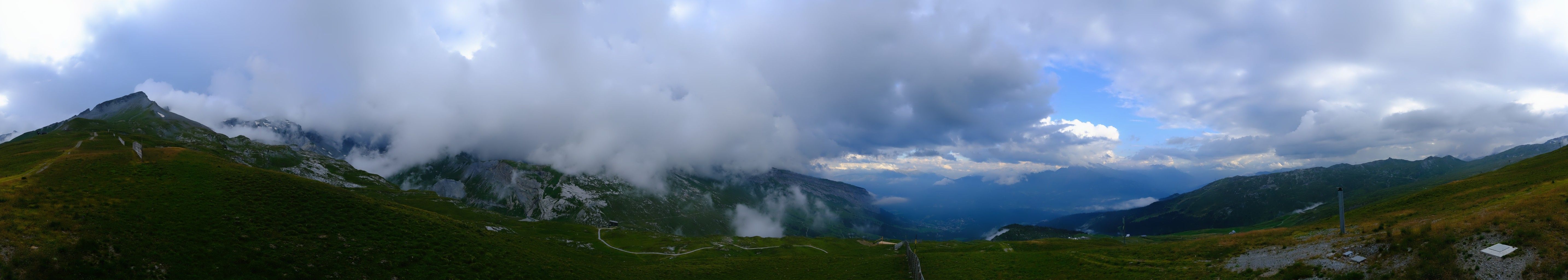 Laax: Mutta Rodunda B.V.