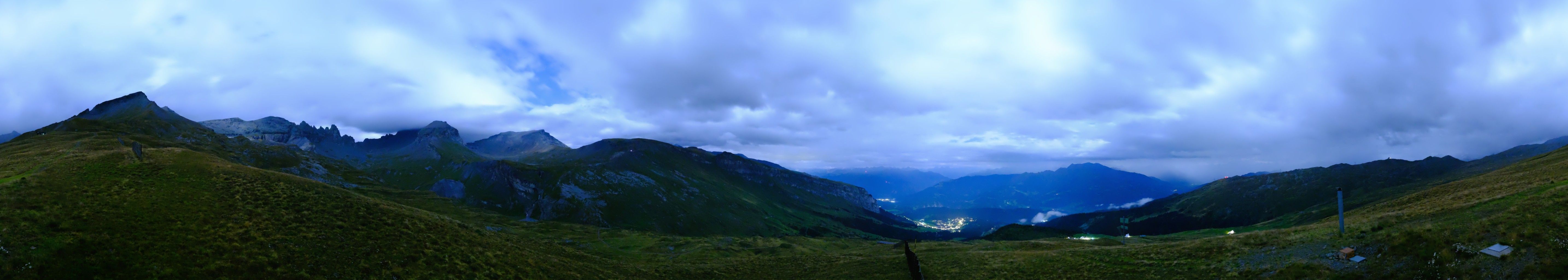 Laax: Mutta Rodunda B.V.
