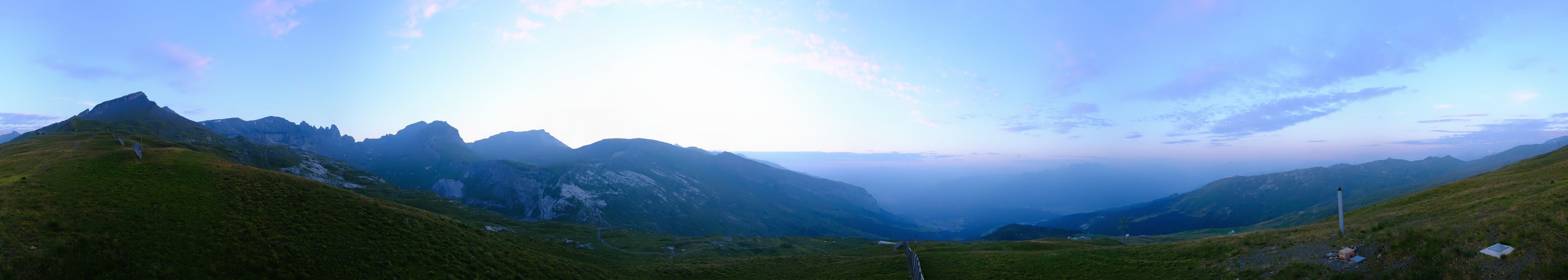 Laax: Mutta Rodunda B.V.