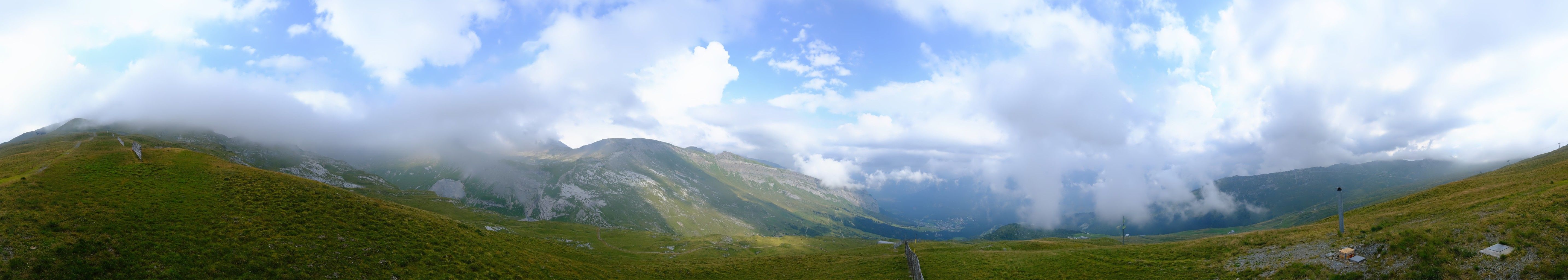 Laax: Mutta Rodunda B.V.