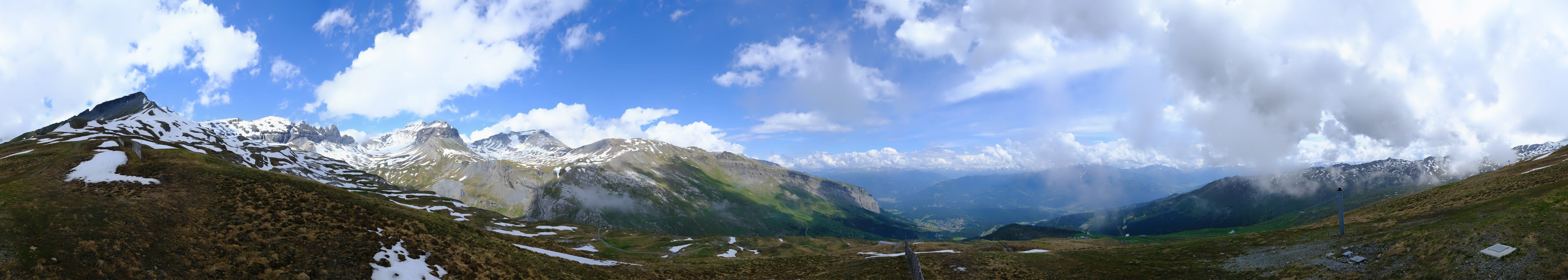 Laax: Mutta Rodunda B.V.