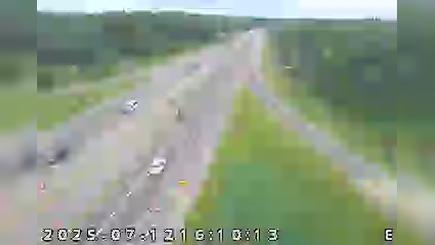 Traffic Cam Beattys Corner: I-94: 1-094-034-7-2 US421