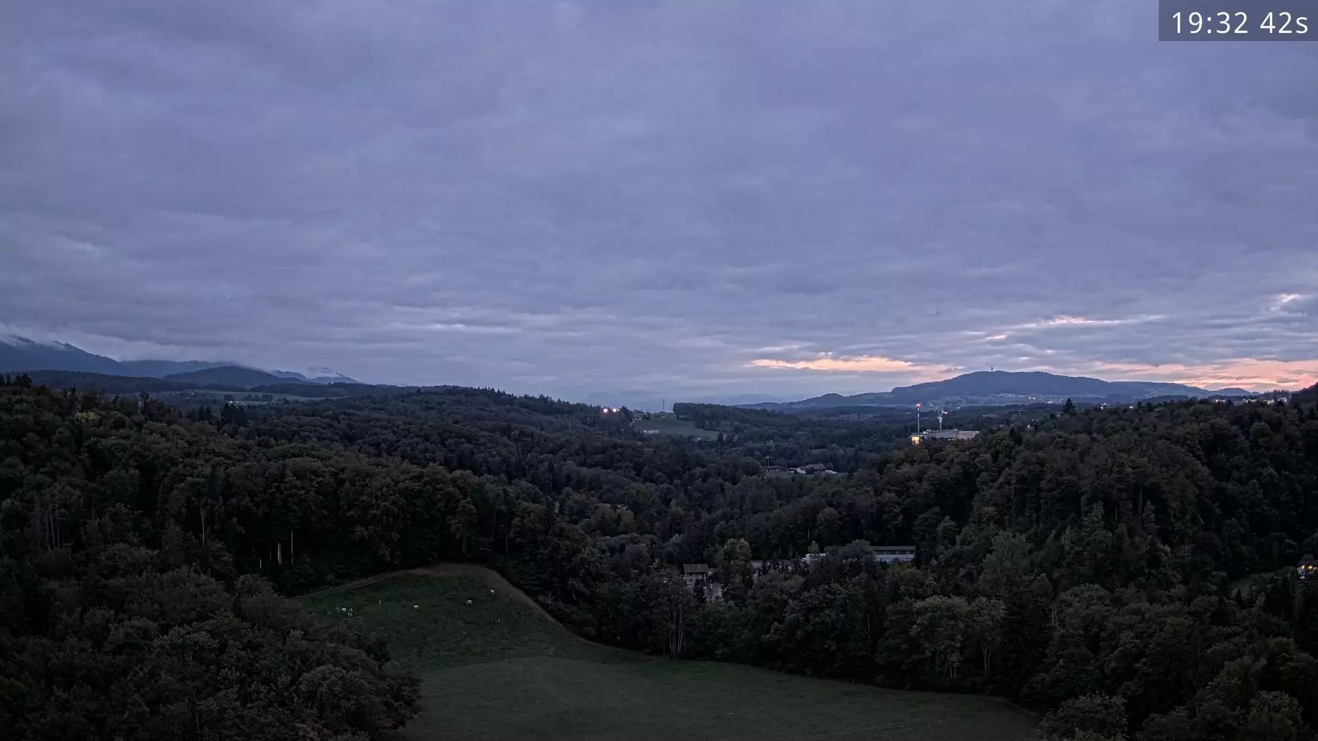 Glanewiler: Sarine Valley and Swiss Pre-Alps