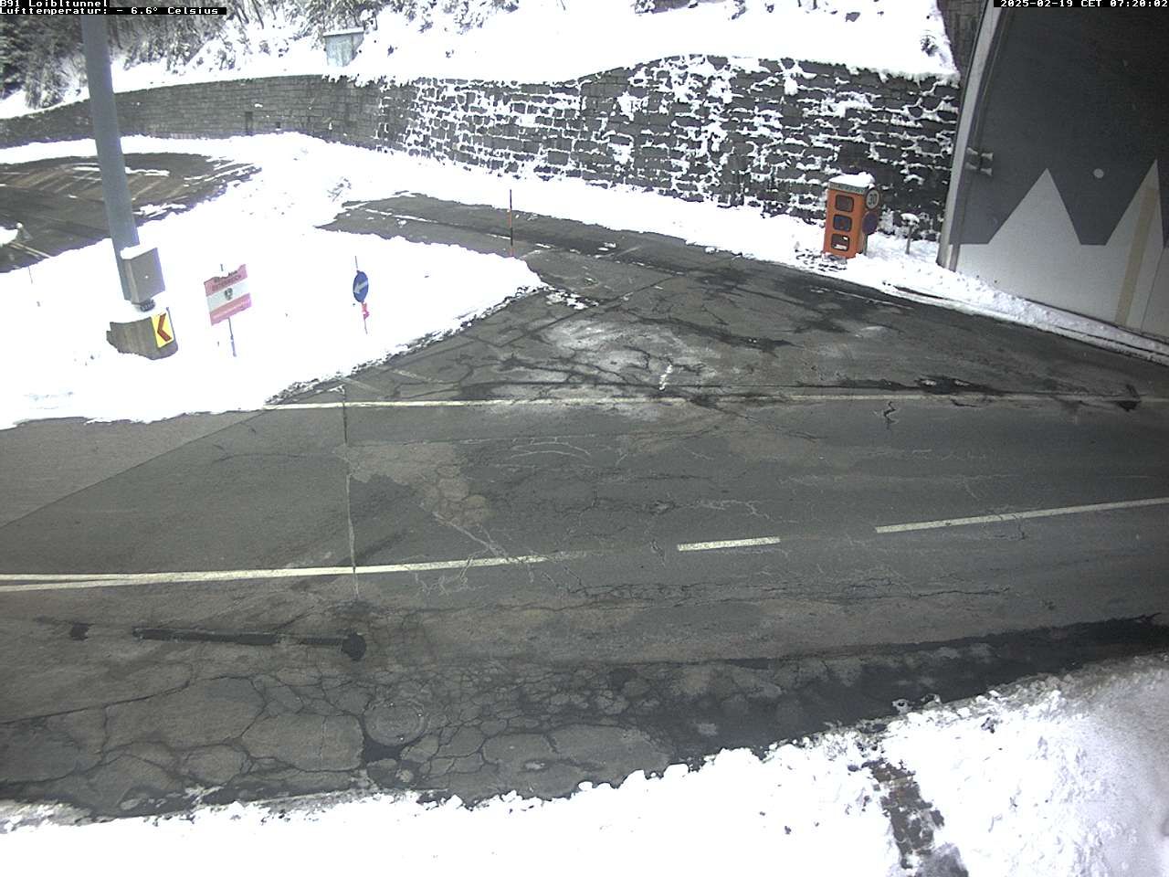 Traffic Cam Ferlach: B91, prehod Ljubelj, Avstrija