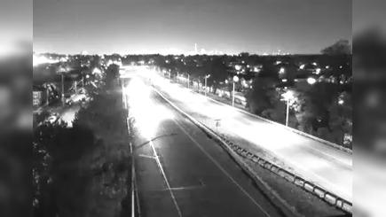 Traffic Cam New York › South: NY440 at Watchogue Road