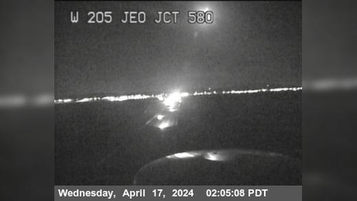 Traffic Cam Mountain House › West: TV841 -- I-205 : Just East Of Jct 580