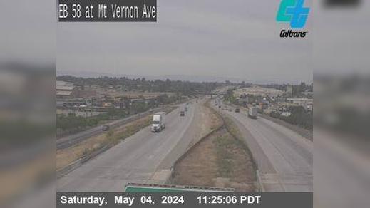 Traffic Cam Bakersfield › West: SR-58 KER--VERNON AVE