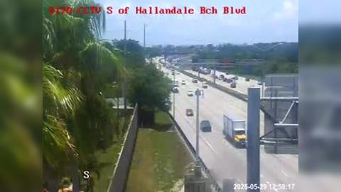Traffic Cam Ro-Len Lake Gardens: -CCTV
