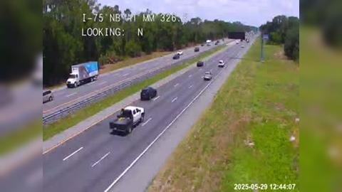 Traffic Cam Monarch: I-75 @ MM 326.8 NB