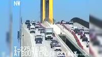 Bradenton: I-275 S at South End of Bridge - Day time