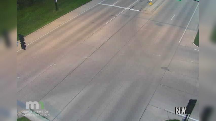 Traffic Cam Rochester: C.S.A.H.22 E-W @ 16th St SW