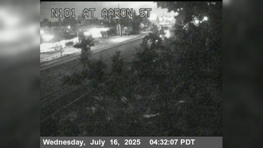 Traffic Cam Rohnert Park › North: TV172 -- US-101 : AT AARON ST