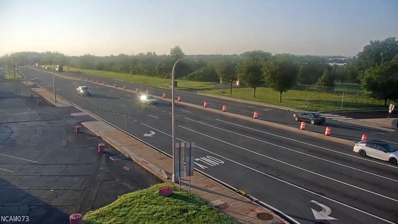 Traffic Cam Balsam Terrace: US 13 @ DE 273