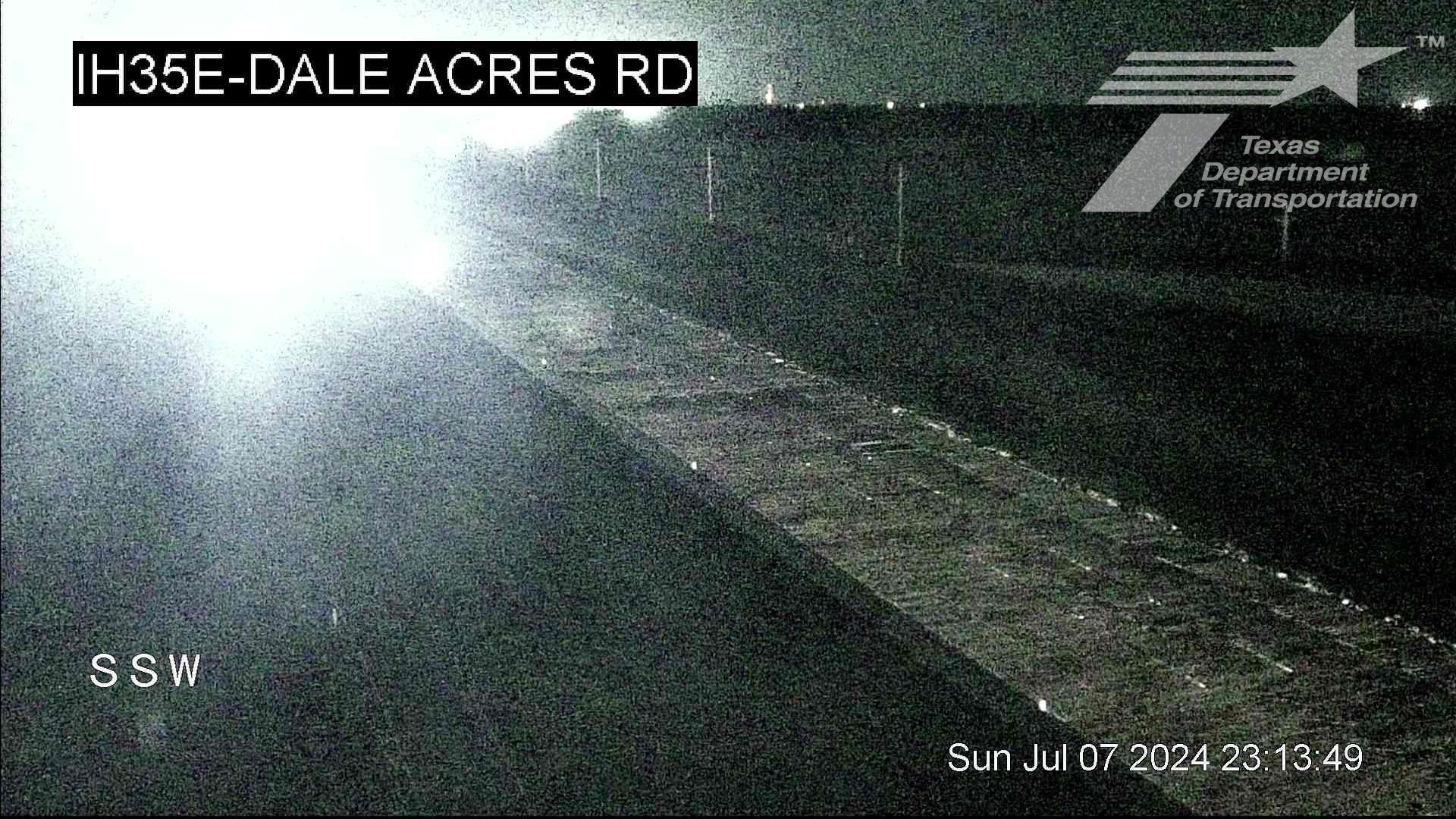 Traffic Cam Milford › North: I-35E @ Dale Acres Rd