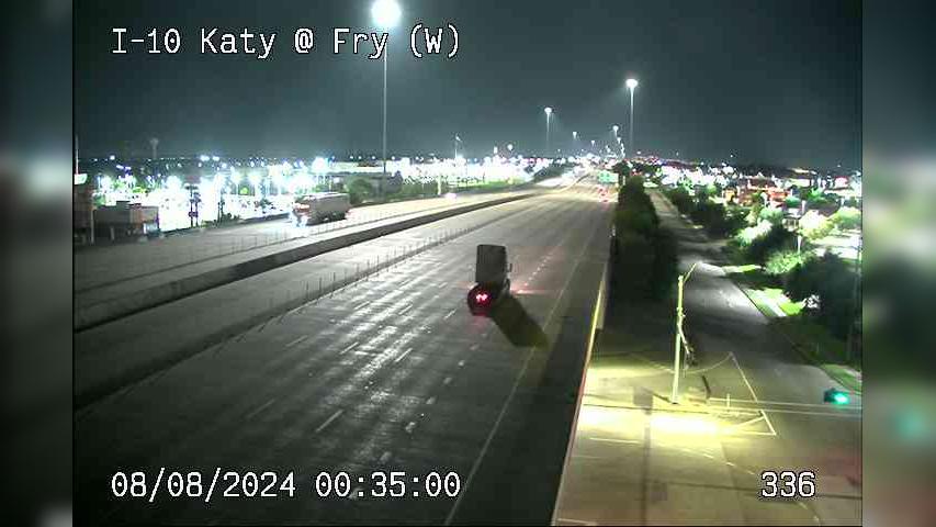 Traffic Cam Grand Oaks › West: I-10 Katy @ Fry (W)