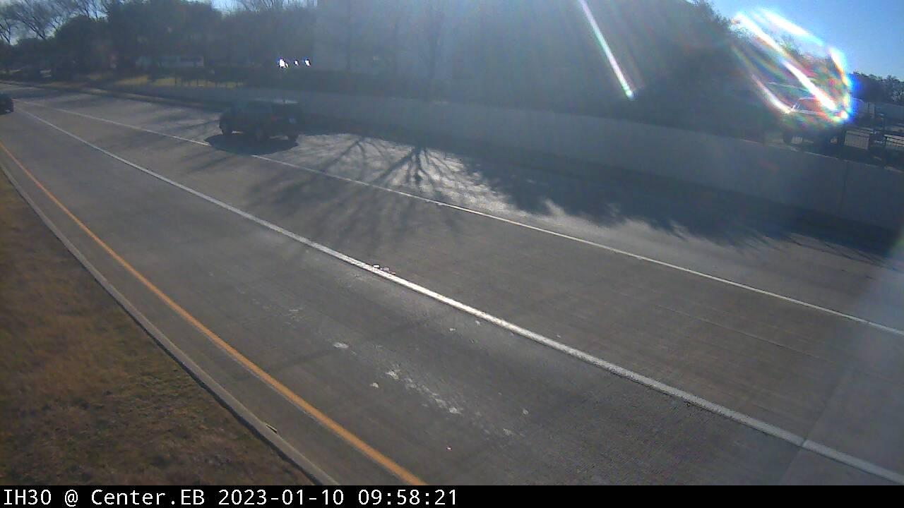 Traffic Cam Arlington › West: WWD I-30 @ Center.EB Inbound CCTV