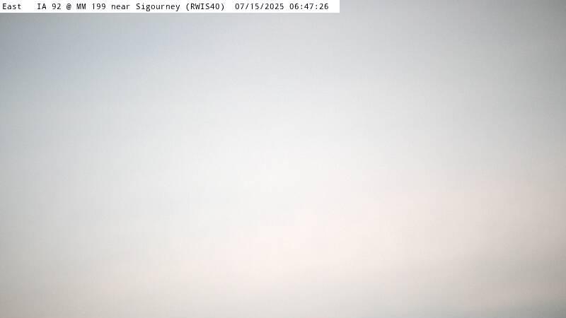 Traffic Cam Delta: R40: IA 92 Bridge