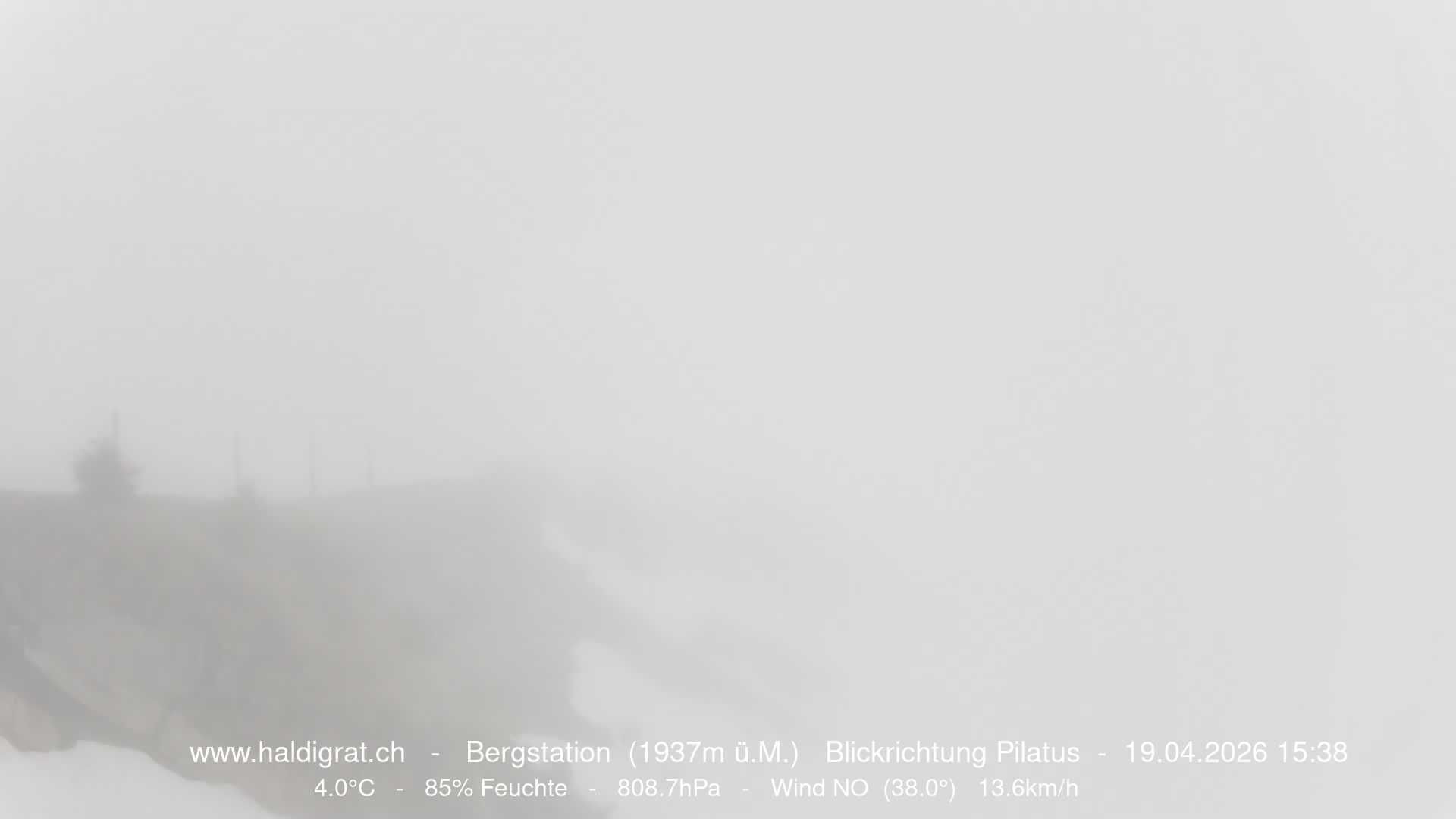Wolfenschiessen: Bergstation Haldigrat (1937m) Blickrichtung West - Pilatus