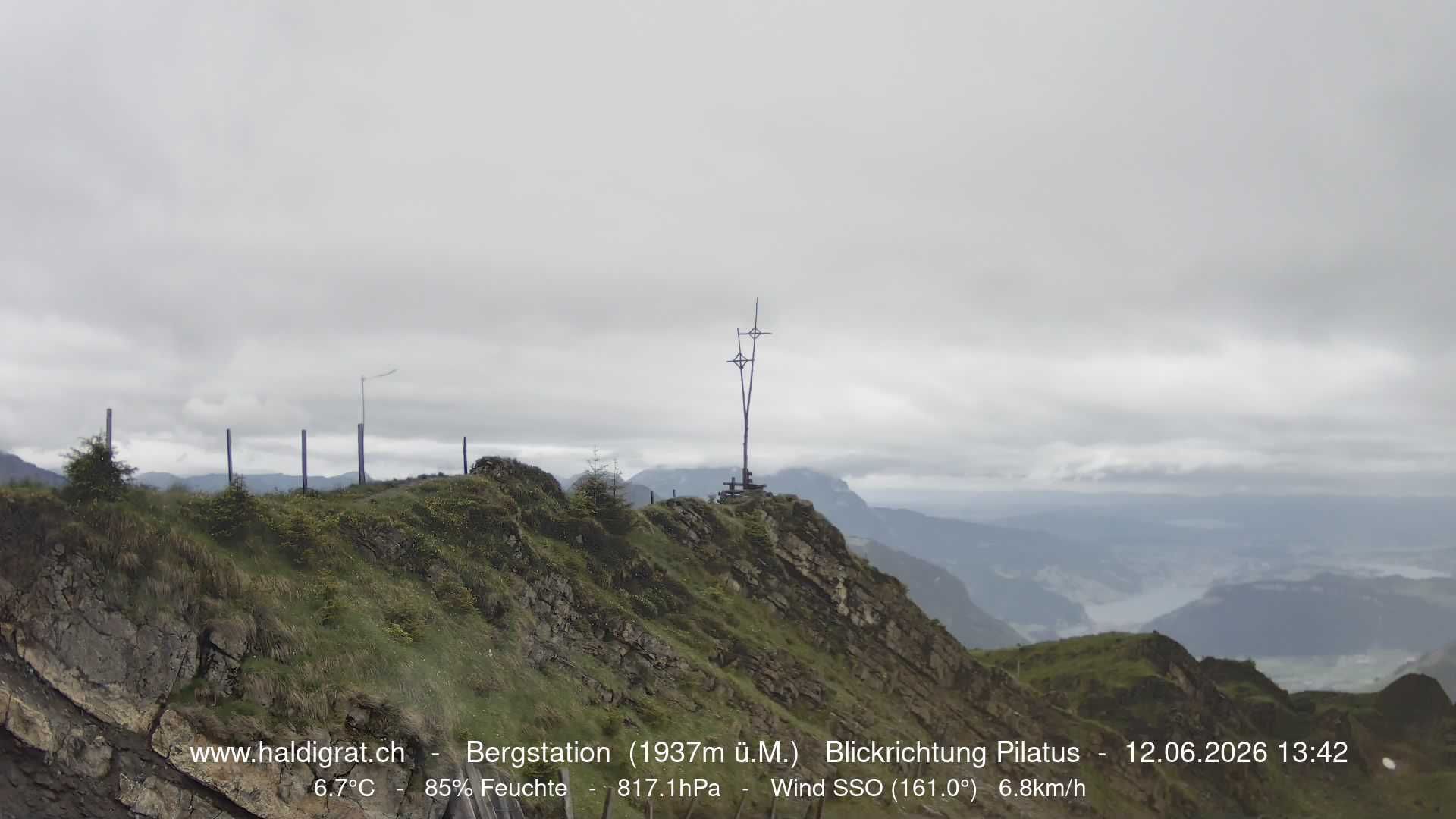 Wolfenschiessen: Bergstation Haldigrat (1937m) Blickrichtung West - Pilatus