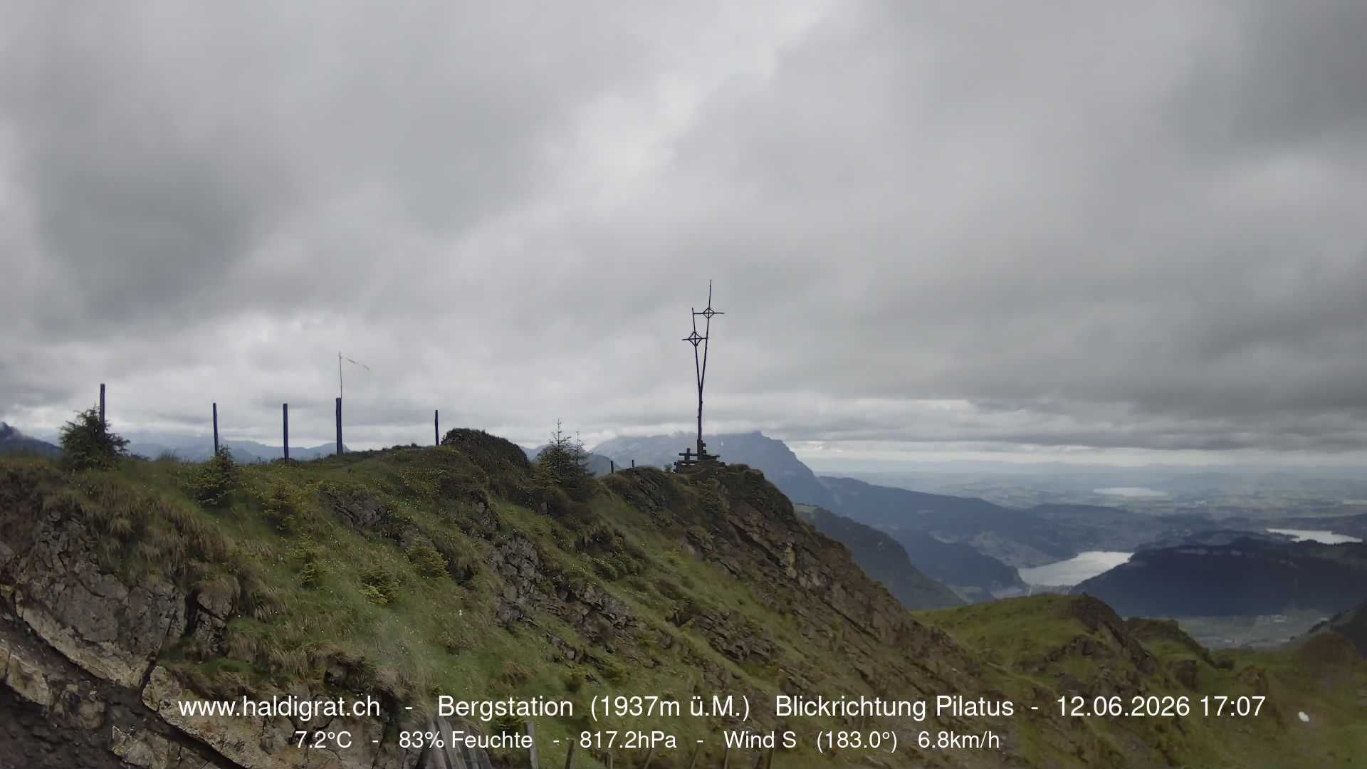 Wolfenschiessen: Bergstation Haldigrat (1937m) Blickrichtung West - Pilatus