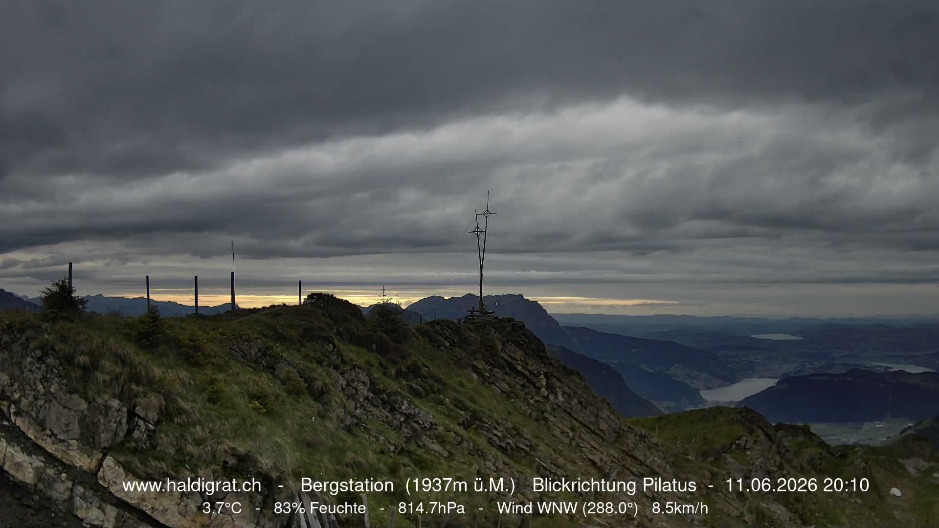Wolfenschiessen: Bergstation Haldigrat (1937m) Blickrichtung West - Pilatus